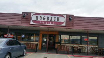 Hogback Bbq Grill outside