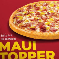 Toppers Pizza food