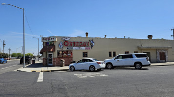 Ortega's Taqueria outside