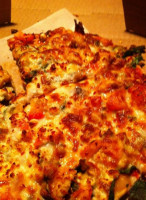 Mackenzie River Pizza Co. food