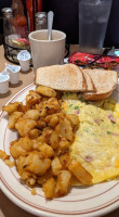 Londa's Diner food