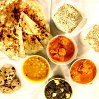 Raja's Tandoor food