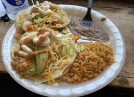 Javi's Taco Shack food