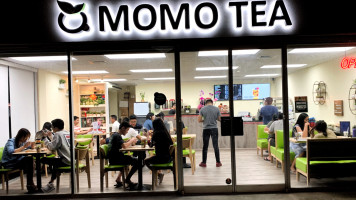 Momo Tea food