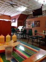 Gallos Mexican food