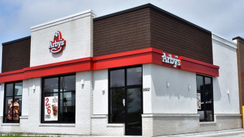 Arby's outside