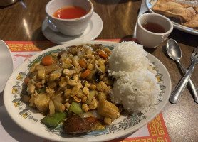 Peking Gardens West food