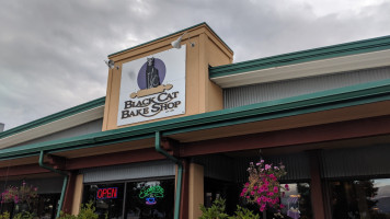 Black Cat Bake Shop outside