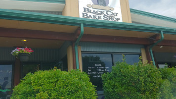 Black Cat Bake Shop outside