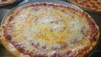 Nicolosi's Pizzeria And food