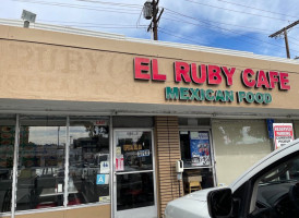 El Ruby Mexican outside