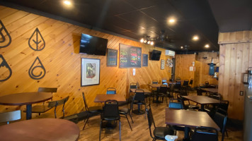 Mohawk Taproom Grill inside