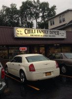 Chili Diner outside