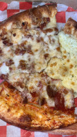 Sardo's Pizza And Fish Fry food