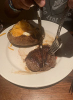 Longhorn Steakhouse food