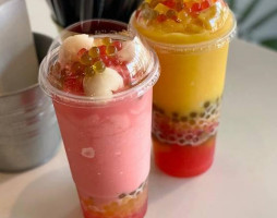 Yog-art Frozen Yogurt, Specialty Drinks Shakes food