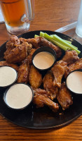 Wild Wing Cafe food