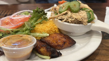 Papi's Cuban Caribbean Grill food