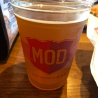 Mod Pizza food