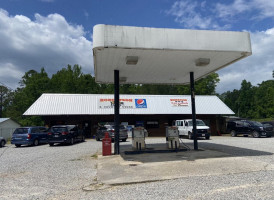 Robertson Bbq Country Store food