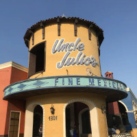 Uncle Julio's Grapevine In Grapev food