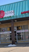 Lc's Asian Kitchen outside