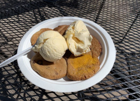 Mt Lemmon Cookie Cabin food