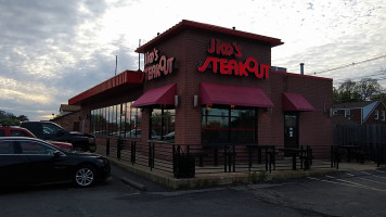 Jim's Steakout outside