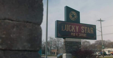 Lucky Star Pub Eatery inside