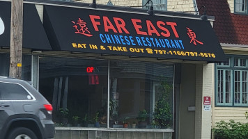 Far East Chinese outside