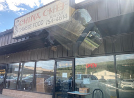 China Chef outside