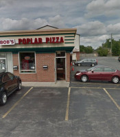 Poplar Pizza Wny outside