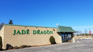 Jade Dragon outside