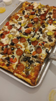 Goodfellas Pizzeria Inc food