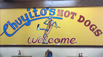 Chuyito's Hot Dogs food