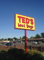 Ted's Hot Dogs food