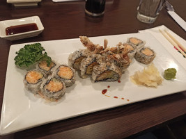 Mizu Ken Sushi food