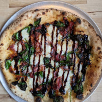 Mangia Macrina's Wood Fired Pizza food