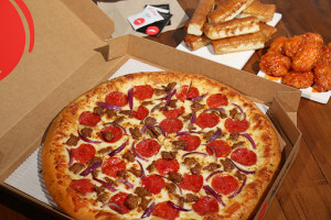 Pizza Hut food