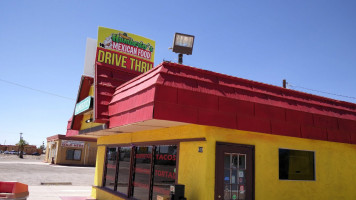 Humberto's Mexican Food outside