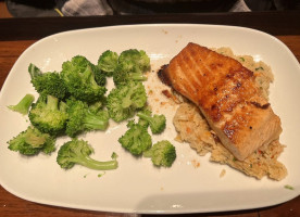 Longhorn Steakhouse food