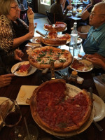 Patxi's Pizza food