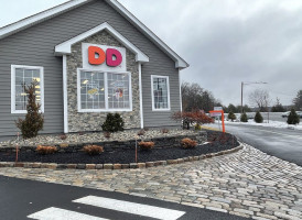 Dunkin' outside