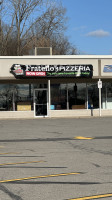 Fratello's Pizzeria outside