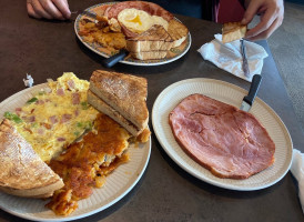 Broadway Diner inside