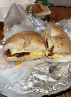 Willie's Bagel Cafe food