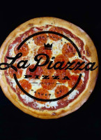 La Piazza Pizza Parker, Az food