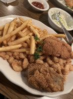 Catfish House food