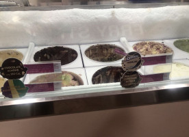 Baskin Robbins food