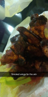 Edz Wingz food